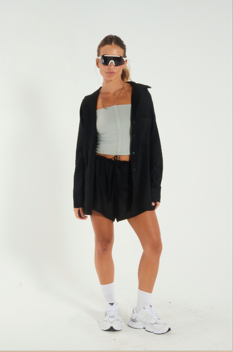 Shorts linho  evasê