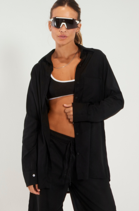 Camisa Orla- feminina oversize em tecido linho misto