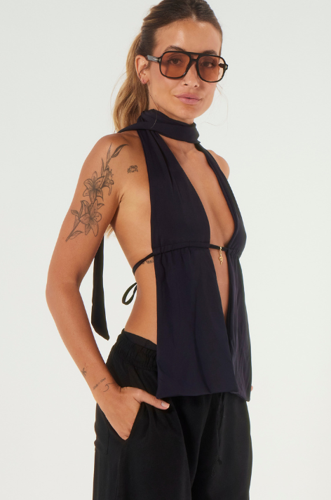 Top W- tendência costas abertas e amarração nas costas