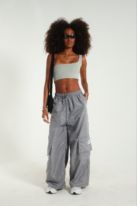 Calça Jogger feminina Cargo Corta-Vento