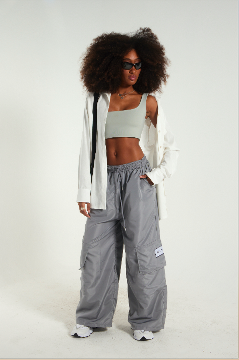 Calça Jogger feminina Cargo Corta-Vento