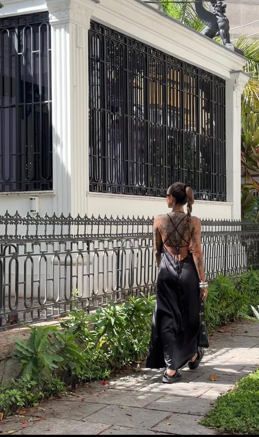 Vestido street